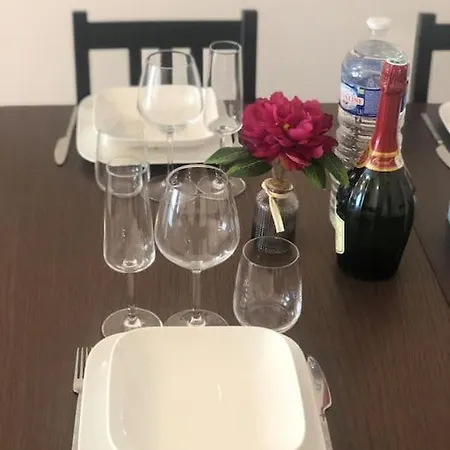 Superbe Equipe, Le Nid D'eva A Gare, Parking Prive, Balcon, F2, 50m2, 3p