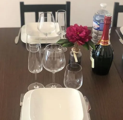 Superbe Equipe, Le Nid D'eva A Gare, Parking Prive, Balcon, F2, 50m2, 3p