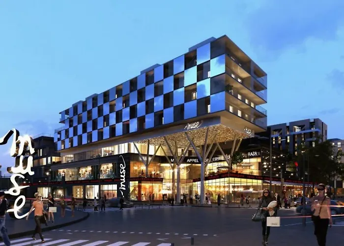 Superbe Equipe, Le Nid D'eva A Gare, Parking Prive, Balcon, F2, 50m2, 3p